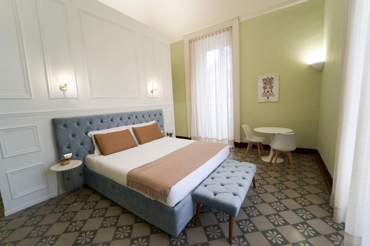 Toscano Palace Luxury Rooms Catania Exterior photo